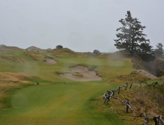 Playing Bandon Preserve in 40mph Gale Force Winds