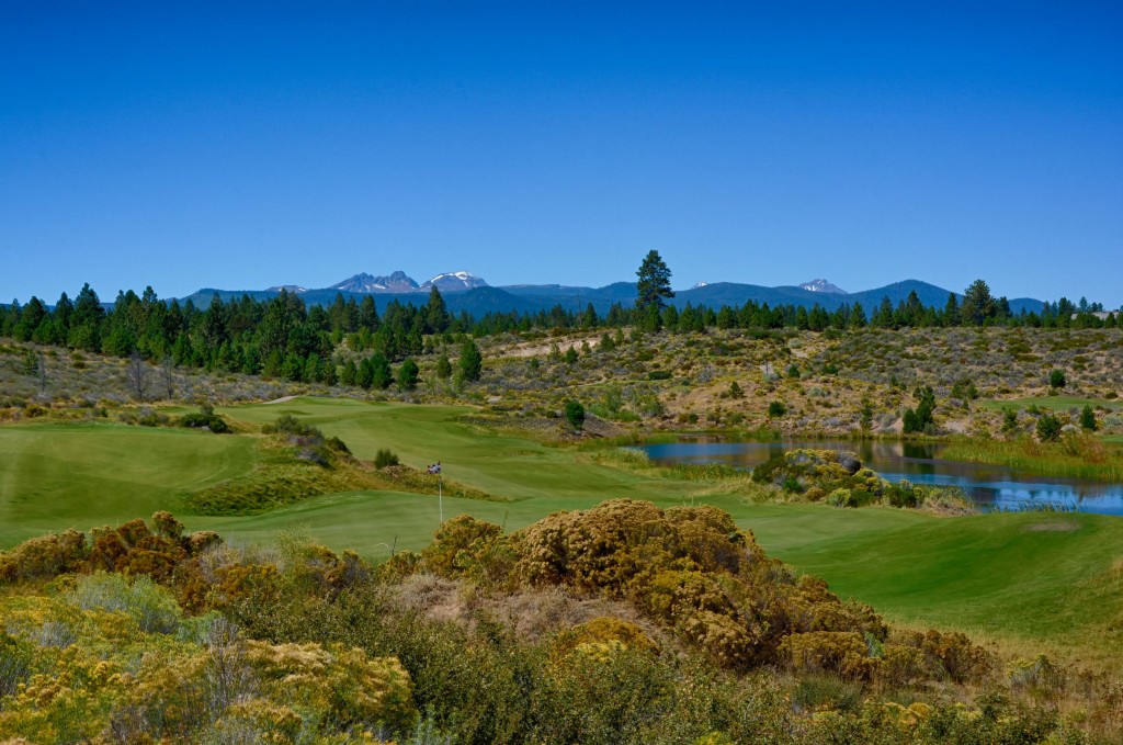 The 6th at Tetherow Golf Club in Bend, Oregon.