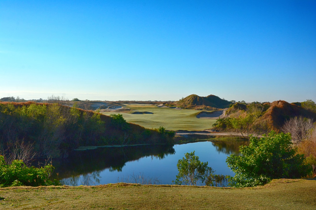 Streamsong Red first hole