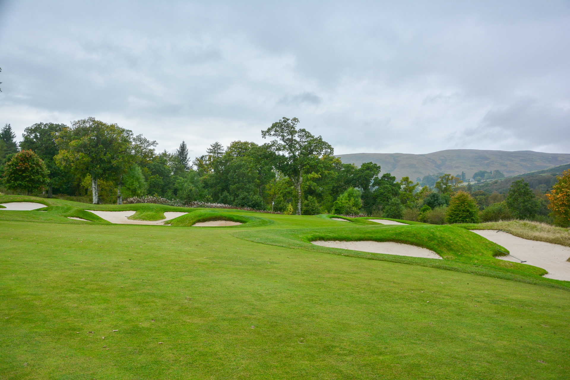 The short par 4, 9th hole at Loch Lomond Golf Club