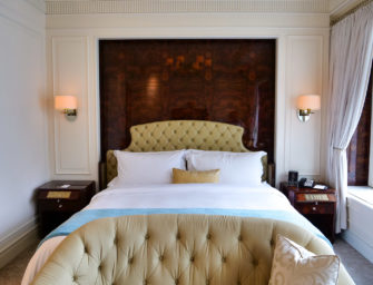 St. Regis Singapore Review: Slightly Dated, But Totally Luxurious
