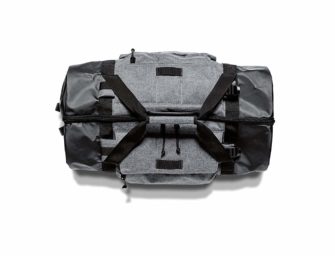 Jones Weekender Duffel Bag Review: Best Travel Bag Out There?