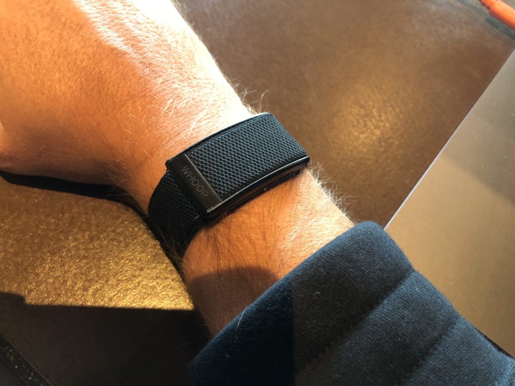 kas Gevestigde theorie bijtend Whoop Review: Is it the Fitness Tracker of Your Dreams? -