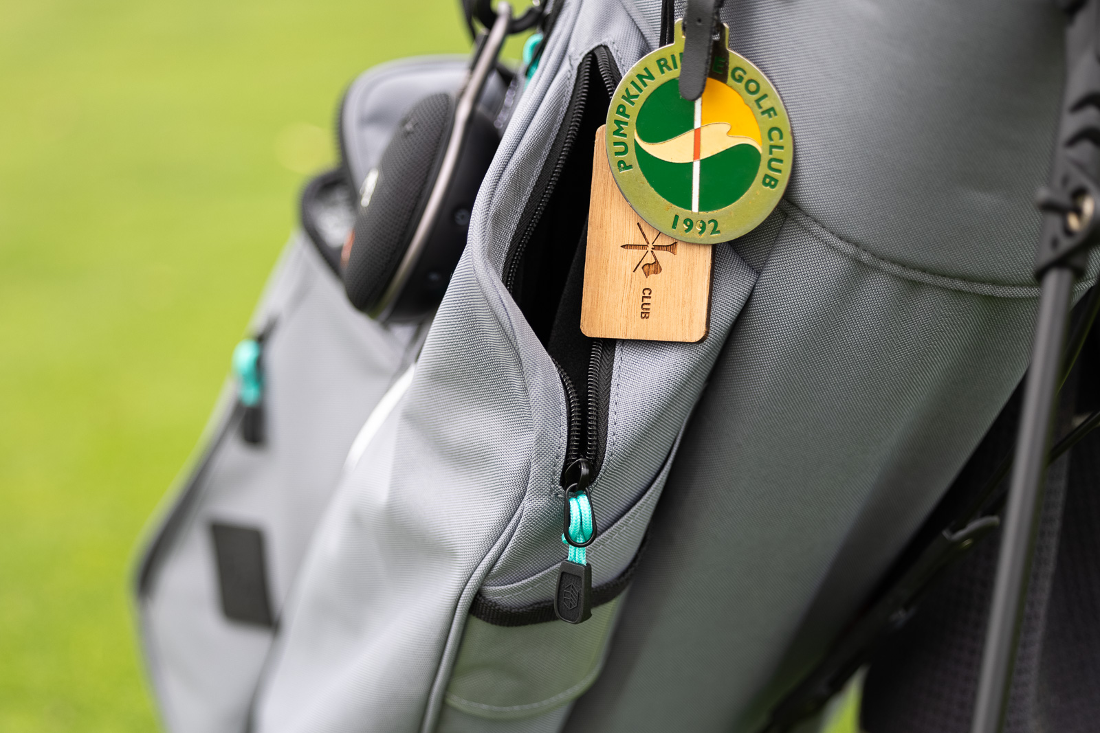 Jones Utility Trouper 2.0 Golf Bag Pockets