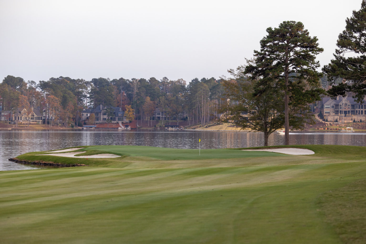 The par 4, 16th at Great Waters.
