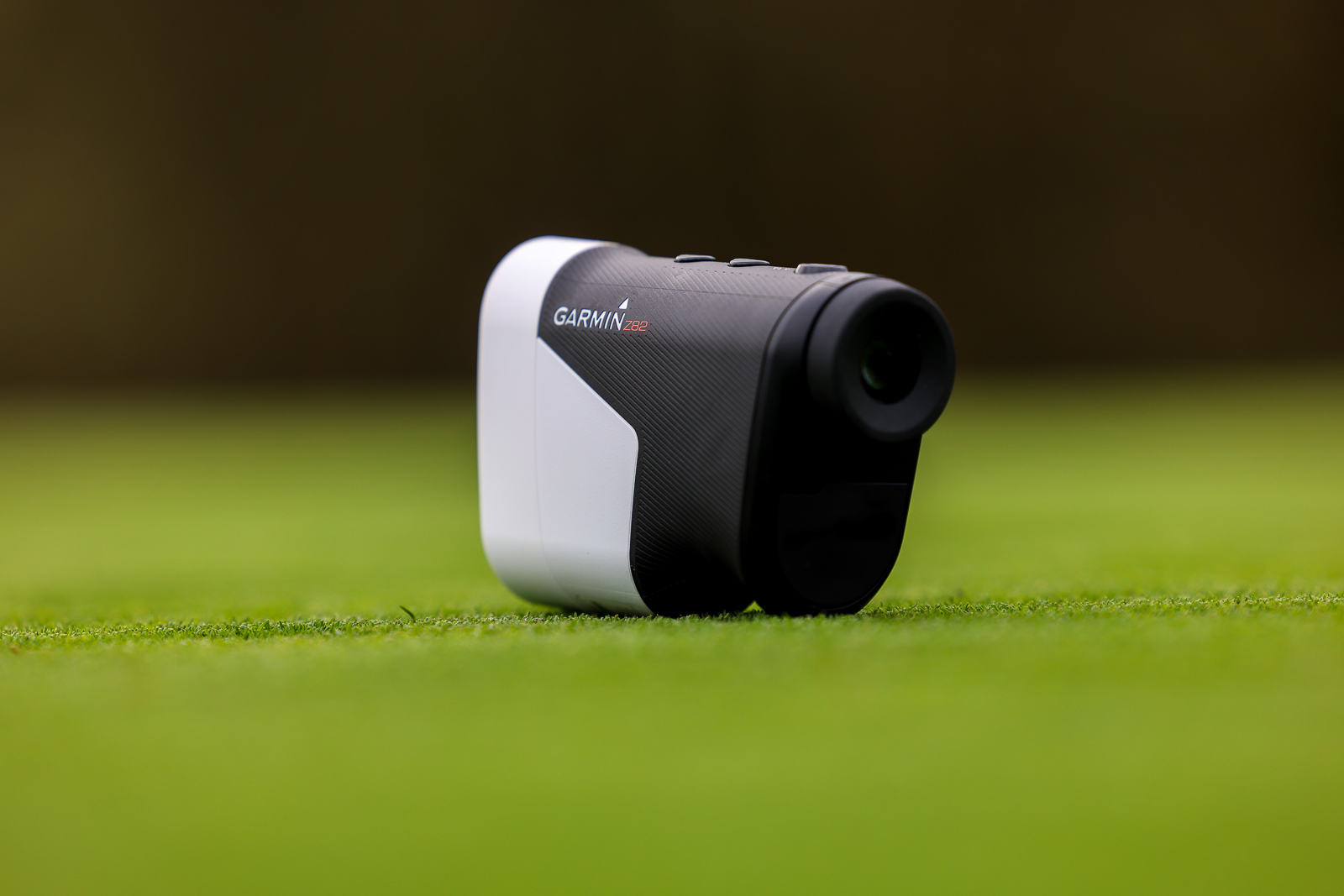 Garmin Approach Z82 Golf Rangefinder Review Seriously High Tech