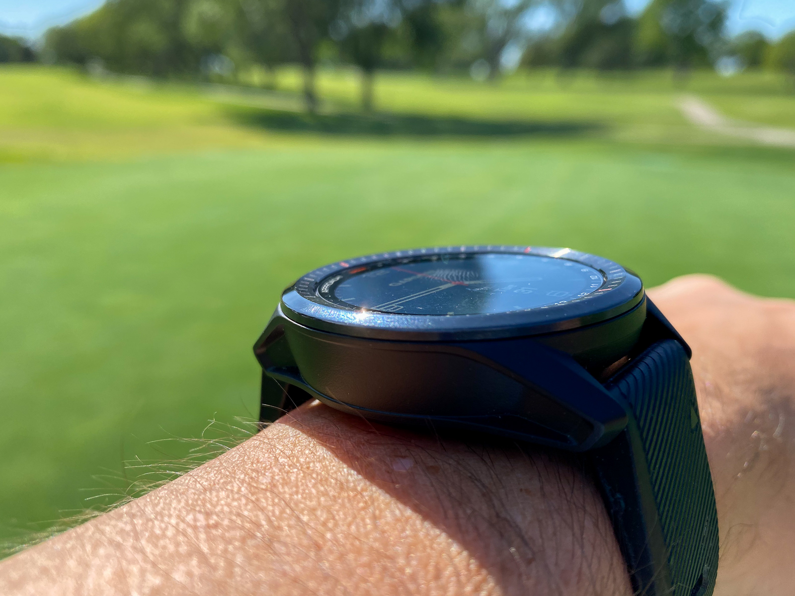 Garmin Approach S62 on the wrist