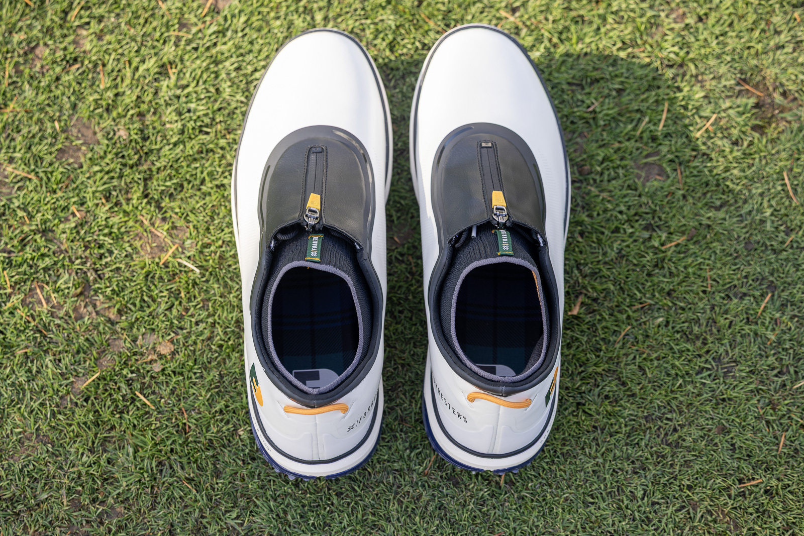 Forresters x Payntr RS1 Rainshedder