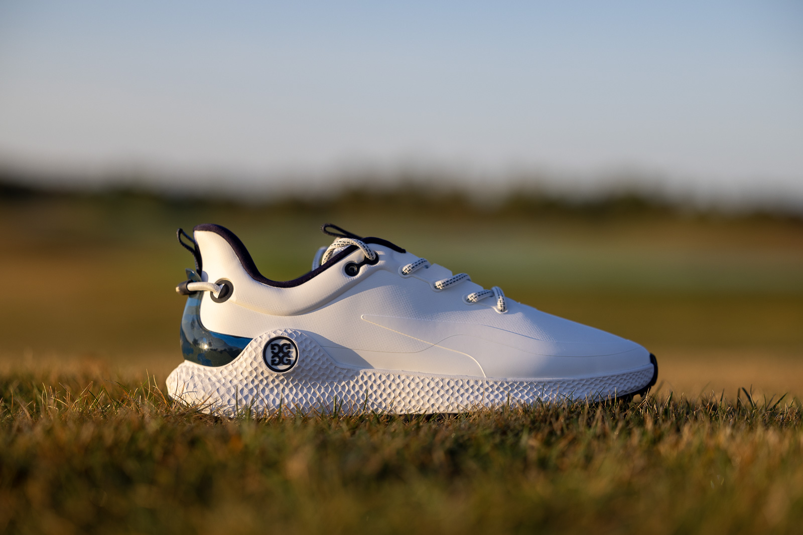 GFORE MG4 02 Spikeless