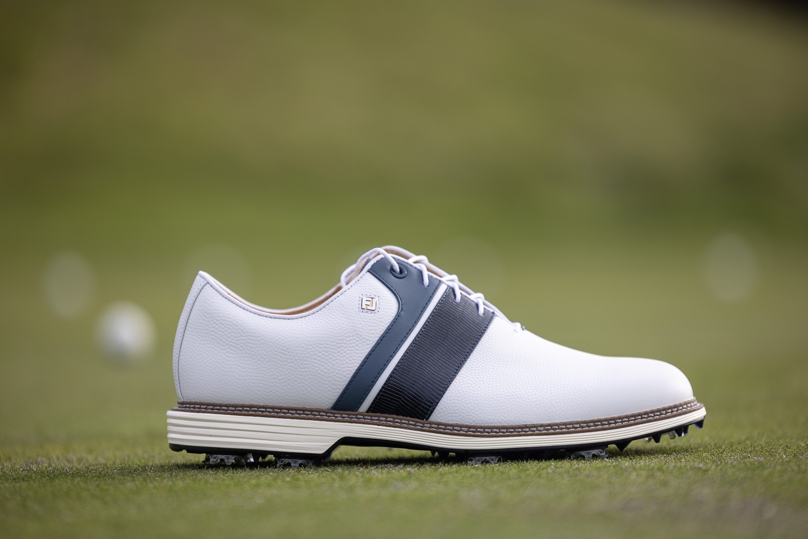 FootJoy Premiere 2026