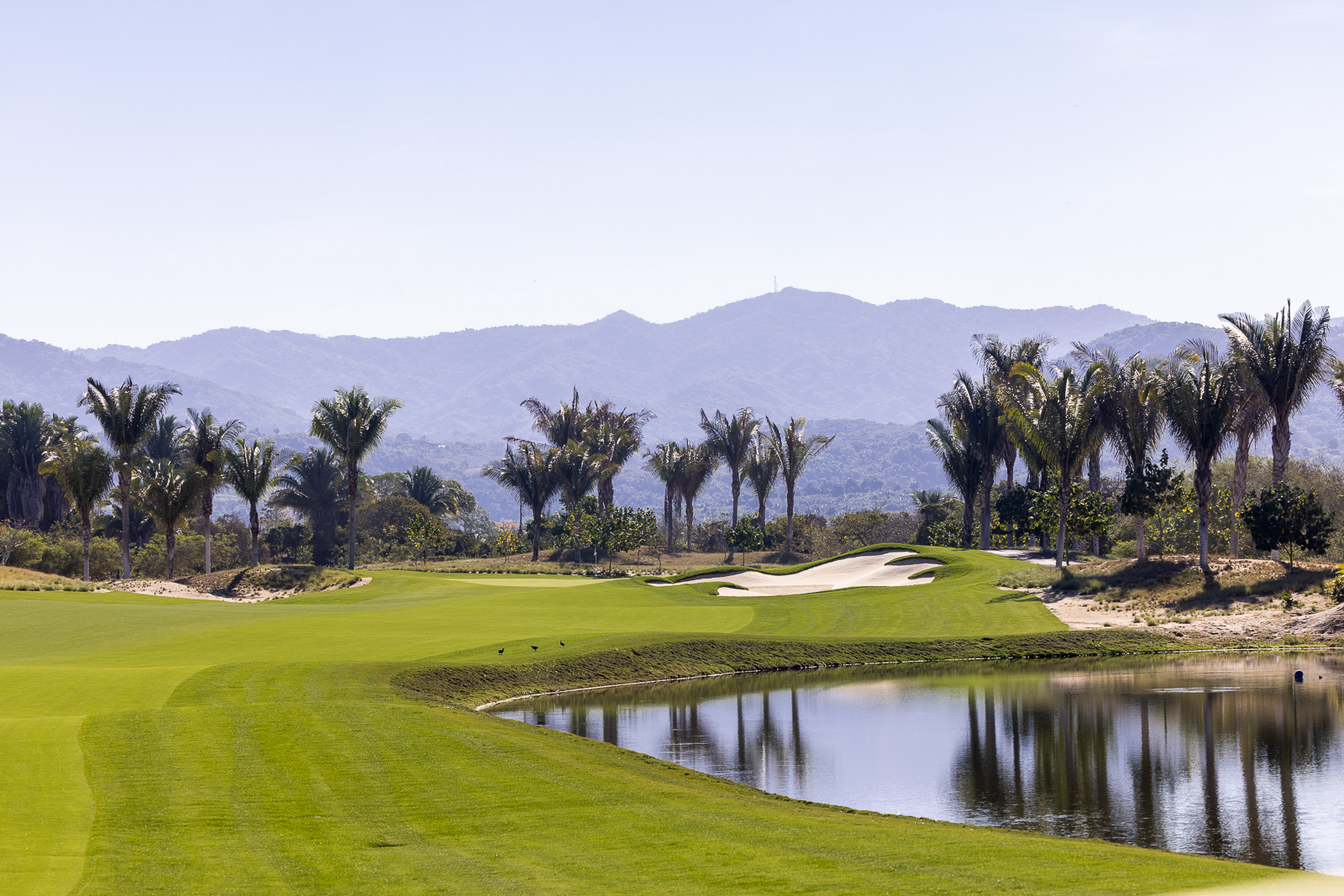 Nauka Golf Course Hole 1