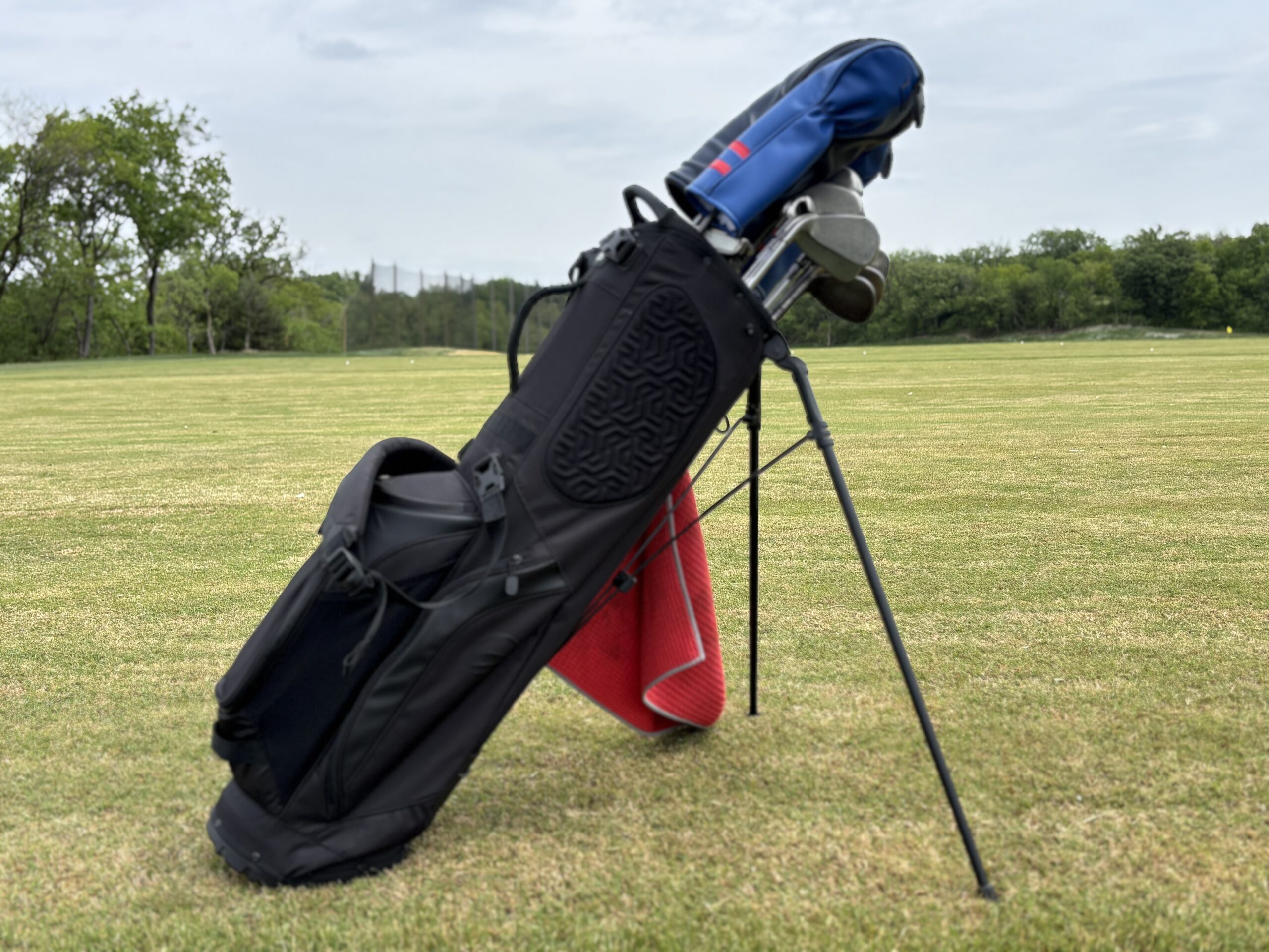 Sunday Golf Ryder Lefty Golf Bag