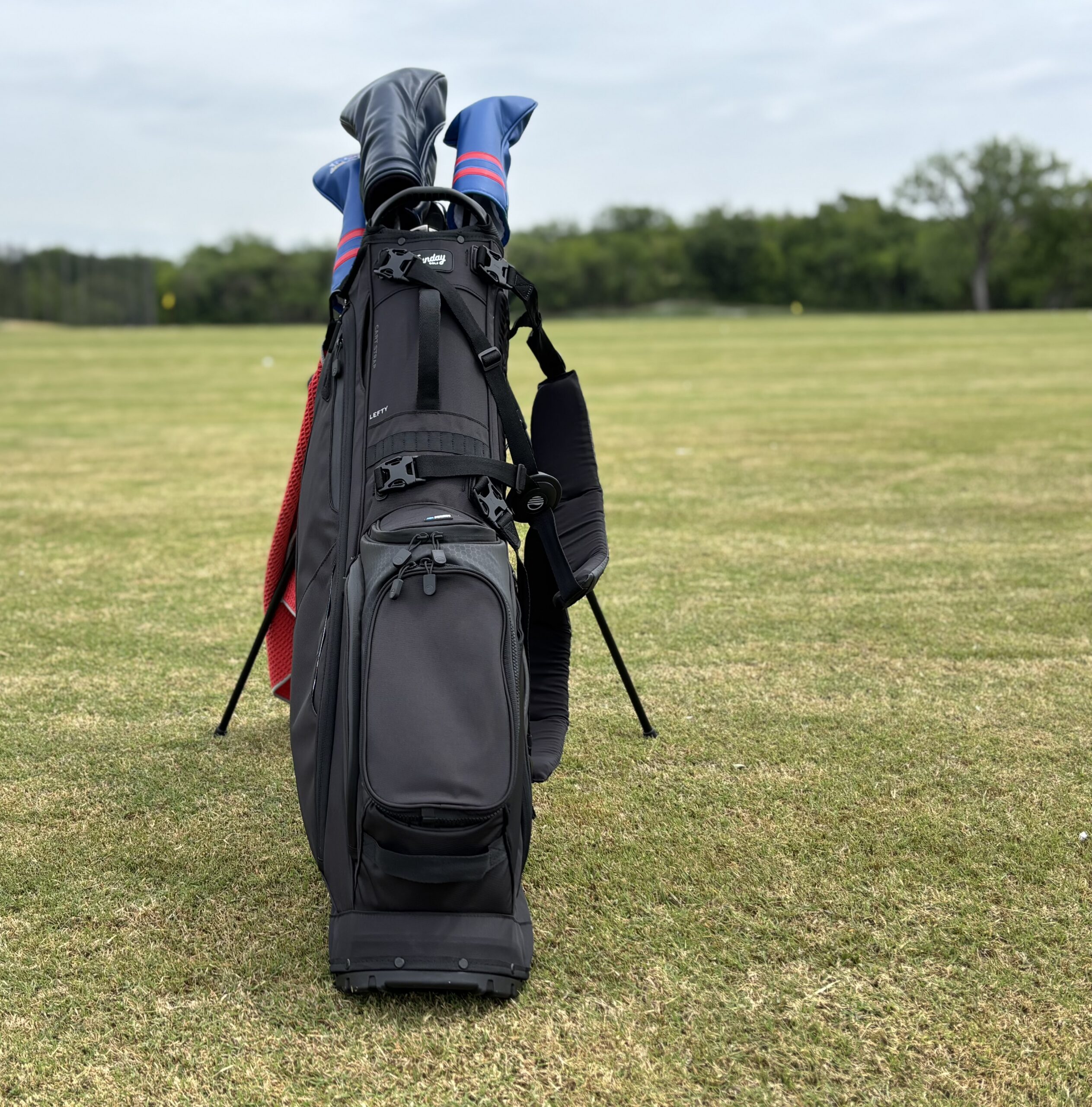Sunday Golf Ryder Lefty Golf Bag