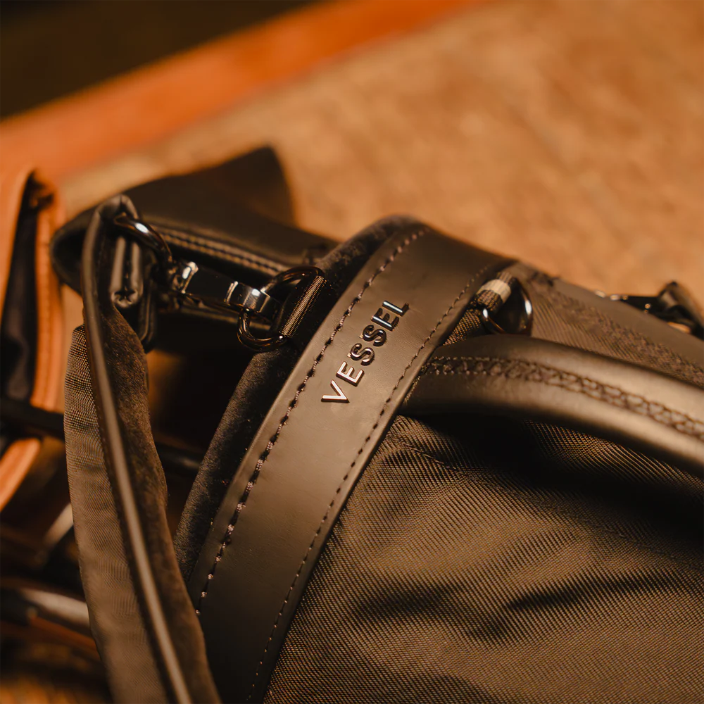 Vessel Sunday Carry bag
