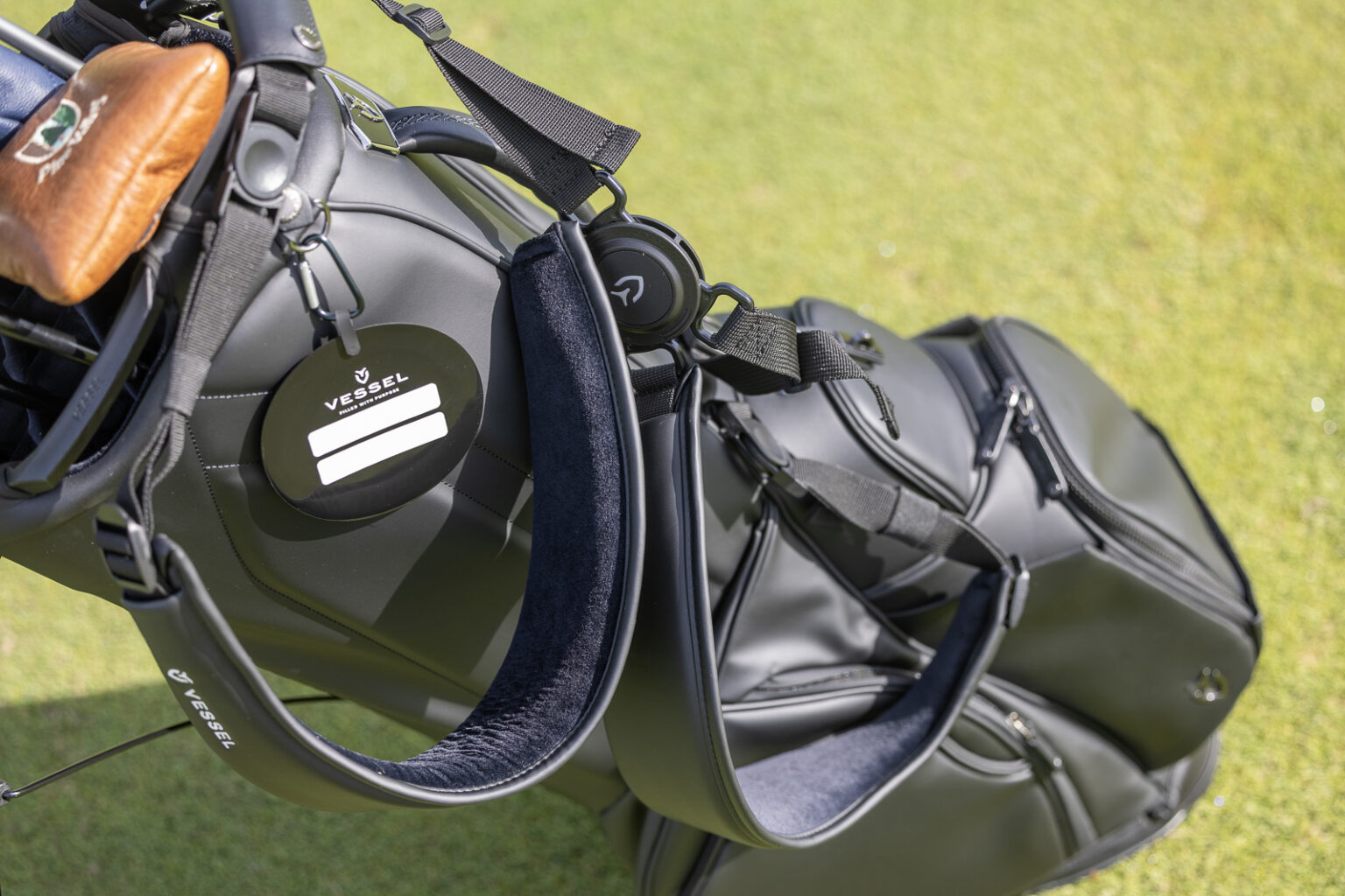 Vessel Player VI straps
